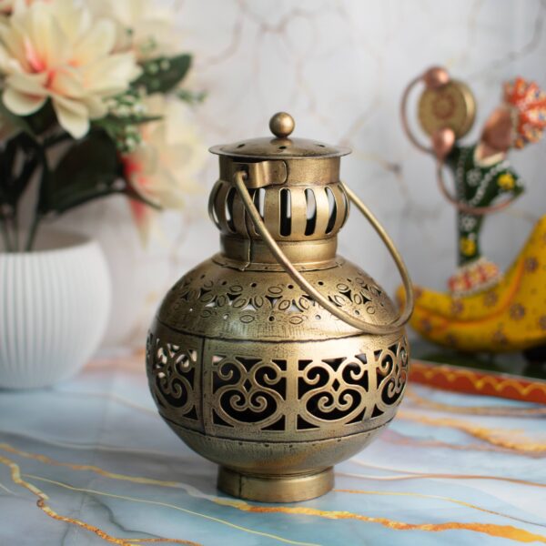Lota With Cap T Light