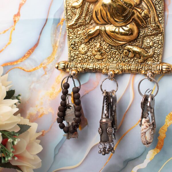 Metal Ganesh key hanger calendar - Image 4