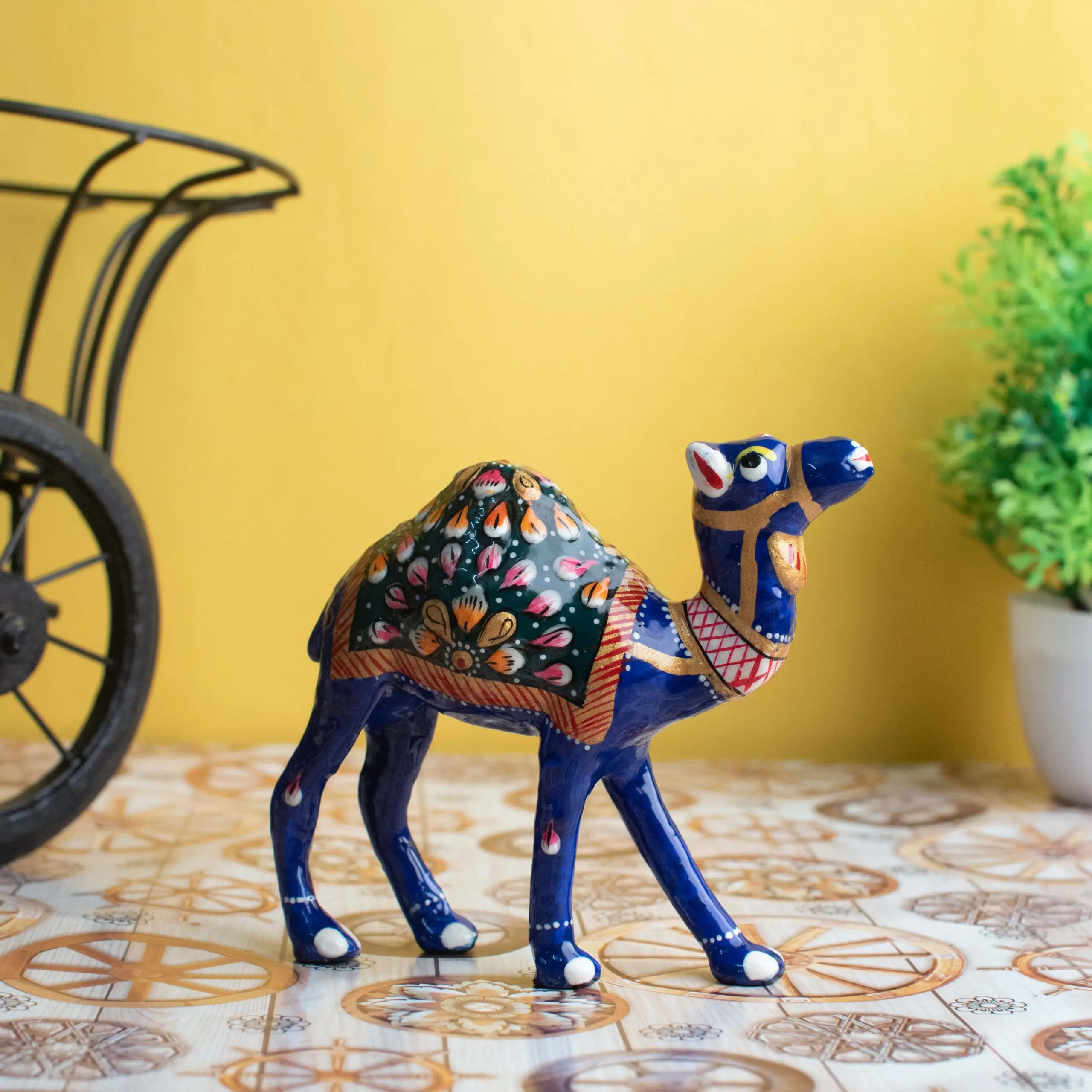 Handcrafted Metal Mina Decorative Camel
