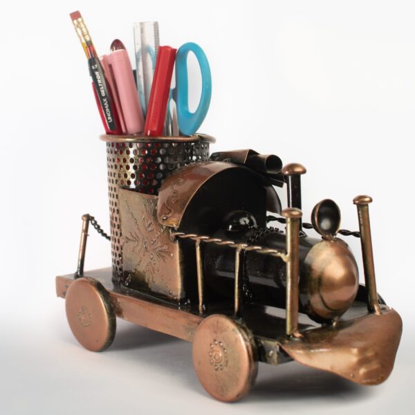 Iron Engine Pen Stand - Image 3