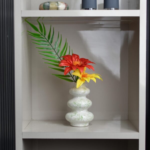 Green Round Shape Vase - Image 2