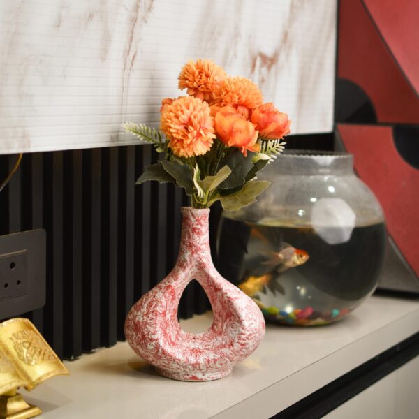 Heart Shape Vase - Image 3