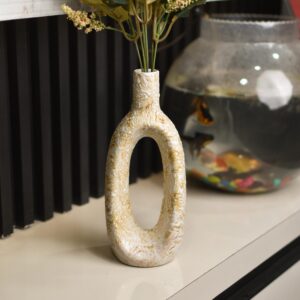 Chapta Donut Vase