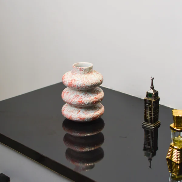 Round Shape Vase Pink - Image 3